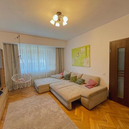 Relax Old Town Apartment Nagyvárad Kültér fotó
